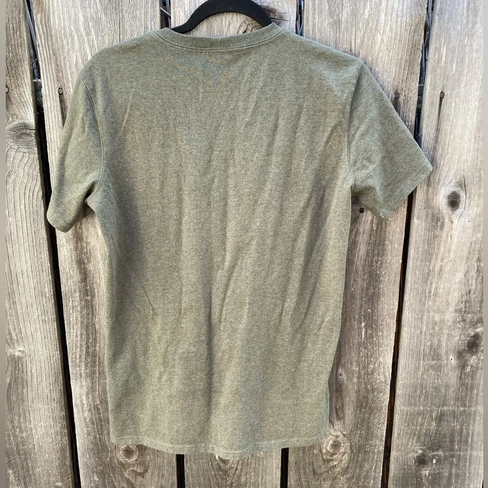 Women's Carhartt T-Shirt Green Spell-Out Cursive S Crew Cotton Pocket Cursive - Picture 8 of 12
